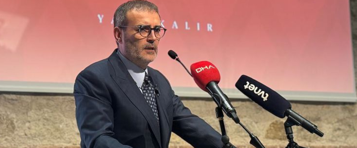 Mahir Ünal, Nuri Pakdil’in Eserlerinin Yeniden Yayınlanmasını Değerlendirdi
